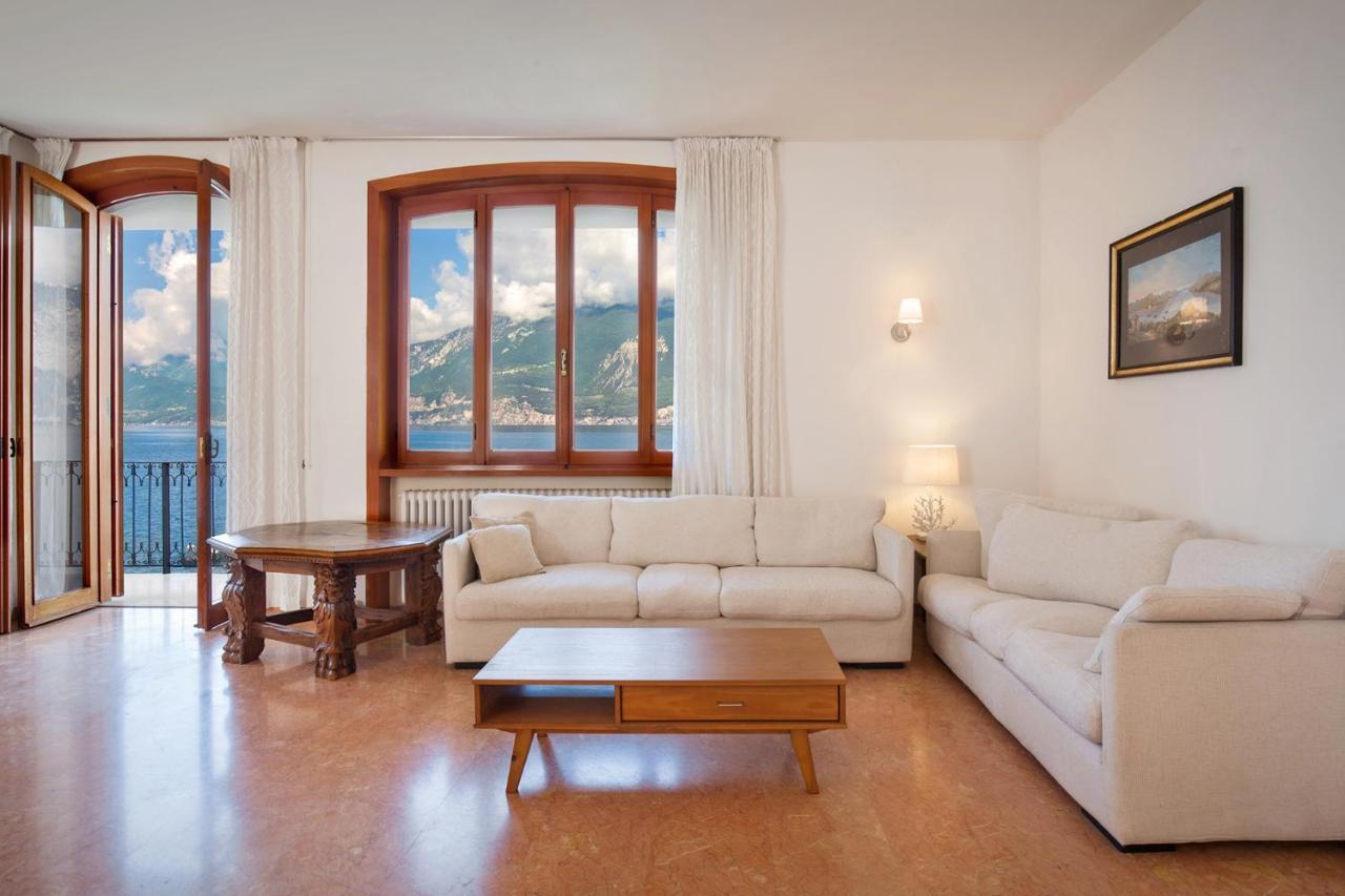 Villa Francesca-Grande Appartamento In Riva Al Lago Brenzone sul Garda Buitenkant foto